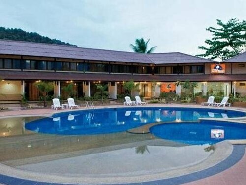 Pangkor Sandy Beach Resort, Réserver Complexe hôtelier Hôtels avec piscine à Pasir Bogak, Piscine