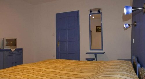 Hotel Sugas, Забронировать Отель Отели жудец Ковасна с парковкой, Парковка