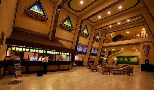 Manuelsons Malabar Palace, Prenota Hotel Kozhikode Kerala