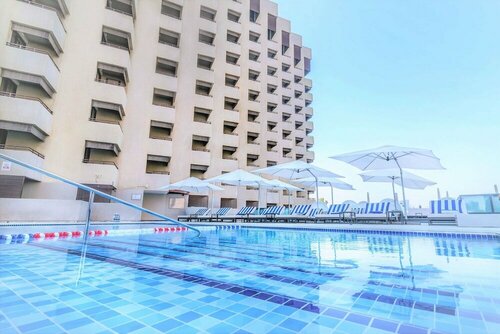 Radisson Blu Hotel, Dubai Deira Creek, Забронировать Отель Дейра Дубай