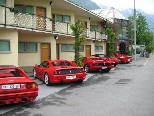 Motel des Sports Martigny, Забронировать Мотель Отели Мартиньи-Виль с парковкой, Парковка
