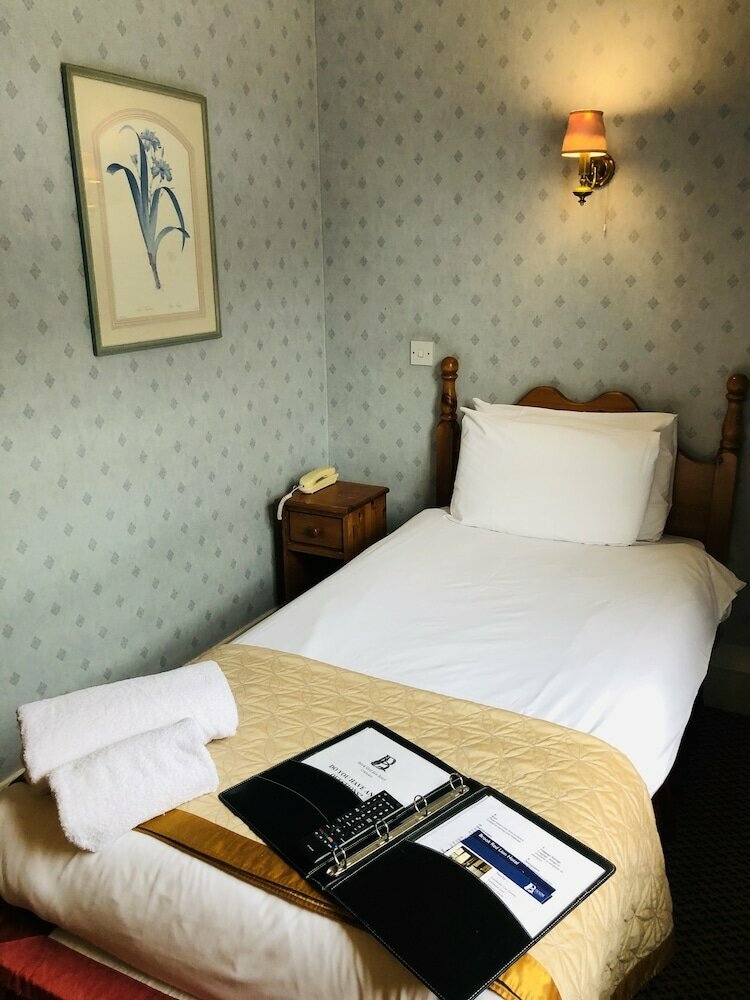 Red Lion Hotel