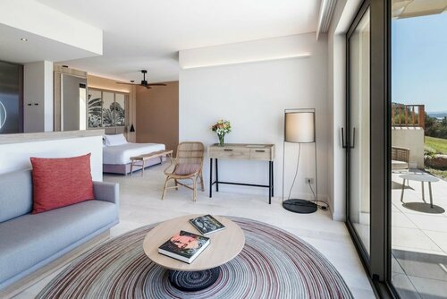 Hotel CalaCuncheddi, Book Hotel Hoteller i Emerald Coast med parkering, Parkering