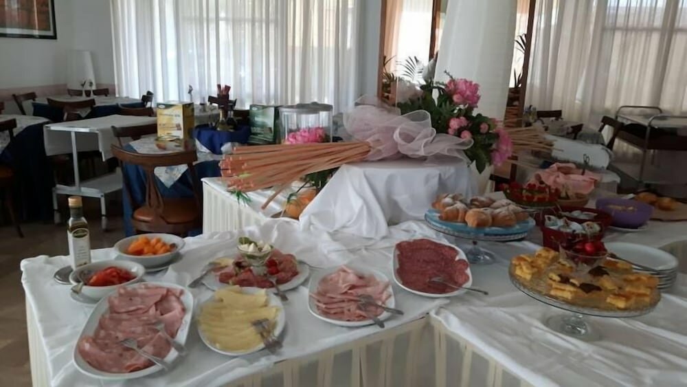 Hotel Villa Rosa beachfront