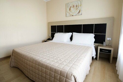 Hotel Diana, Забронировать Отель Равенна Ravenna Area, рядом с Железнодорожный вокзал Равенна
