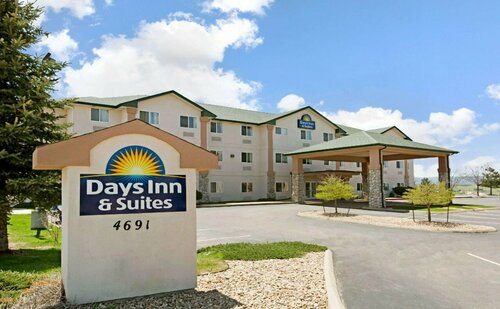 Days Inn & Suites Castle Rock, Rezerwuj Hotel Castle Rock Kolorado