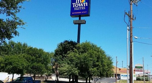 InTown Suites Extended Stay San Antonio TX – Leon Valley South, Book Hotel Billige hoteller i Bexar County