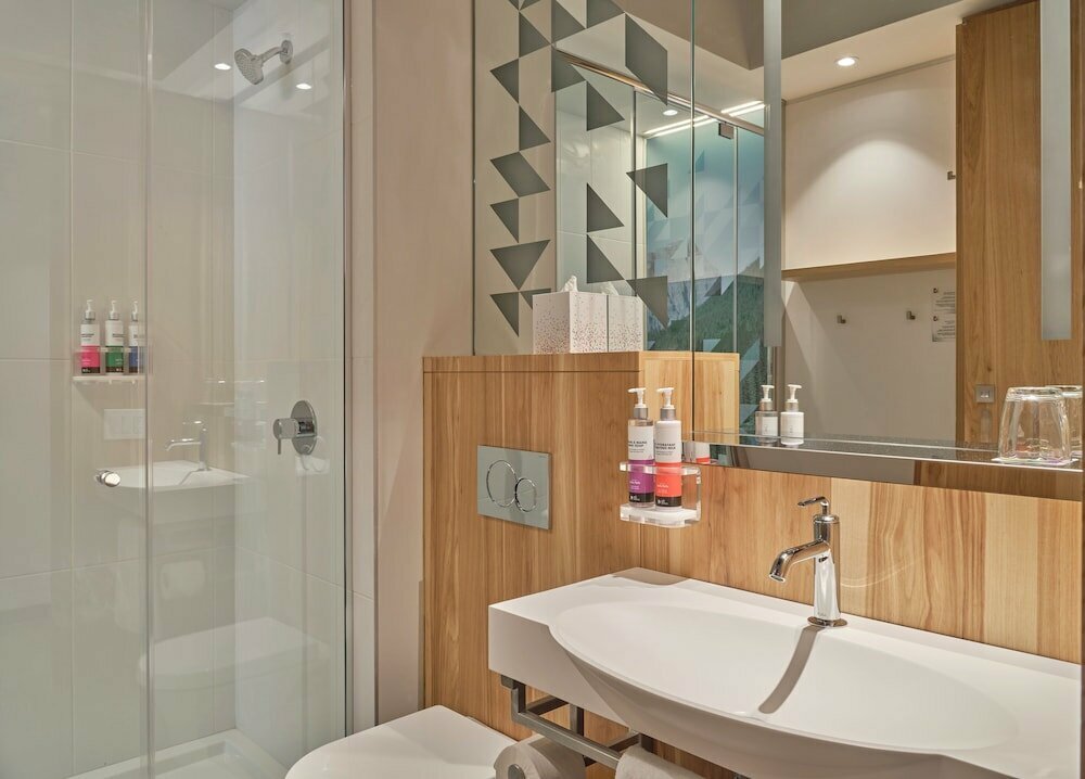 Alt Hotel