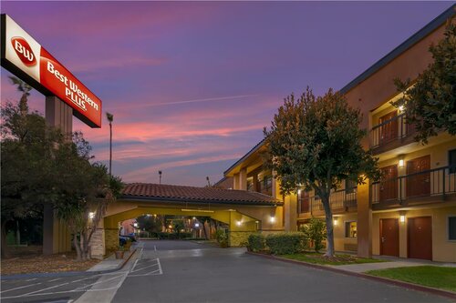 Best Western Plus Pleasanton Inn, Rezervați Hotel Pleasanton San Francisco Bay Area