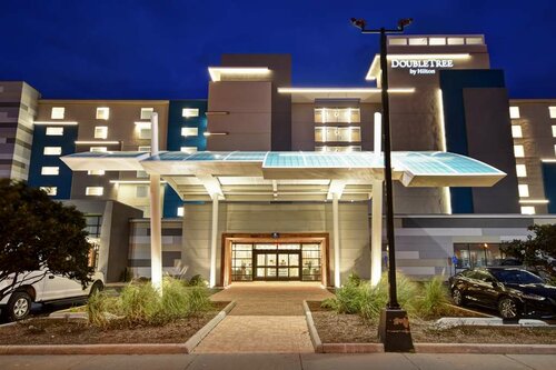 Ramada Virginia Beach Oceanfront, Prenota Hotel Virginia Beach Virginia