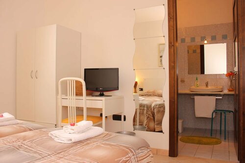 La Tortorella Room & Apartment, Забронировать Апартаменты/квартира Отели Ольястра с парковкой, Парковка