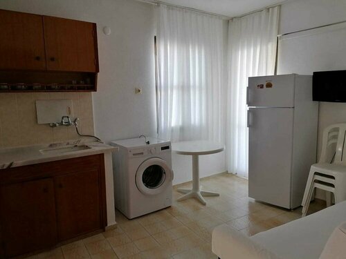 Vural Apart Hotel, Забронировать Апарт-отель Чешме Измир, рядом с Cesme Bus Terminal