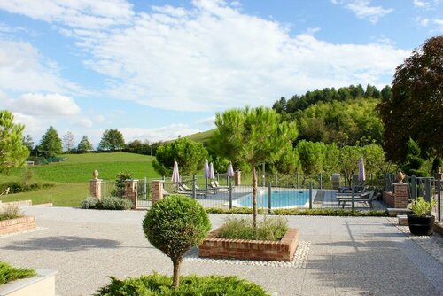 Cascina Castagneto, Prenota Hotel Hotel a Monferrato con parcheggio, Parcheggio