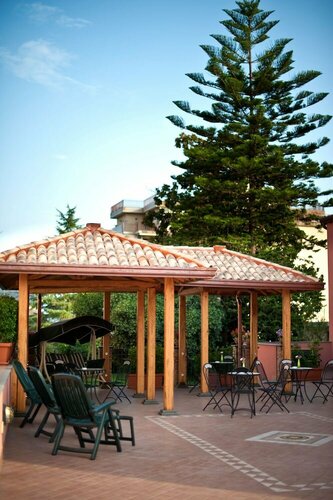Alhambra B&B Guest House di Charme, Book Bed and Breakfast Giarre Etna