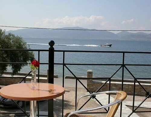 Lihas studios, Rezervovat Hotel Euboia 