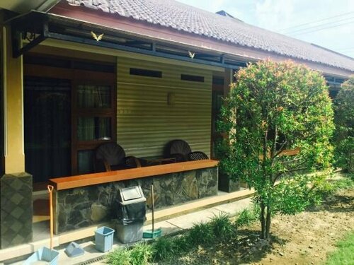 Kartika Syariah Guest House, Reserva ahora Hostal o pensión Casas de huéspedes en Solo., Hostal o pensión