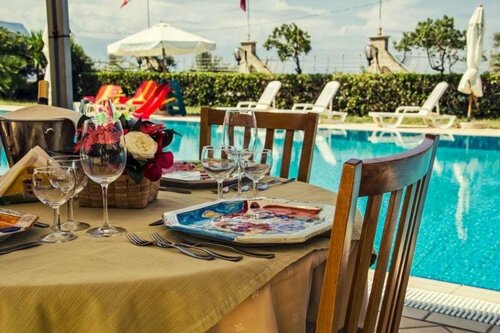 Hotel Sirenetta 4 stelle, Book Hotel Hoteller i Palermo med parkering, Parkering