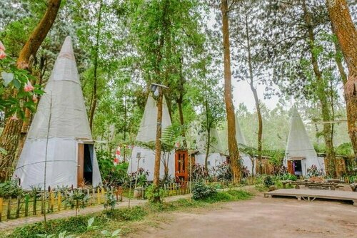RedDoorz @ Apache Camp, Reserva ahora Camping Batu Java Oriental