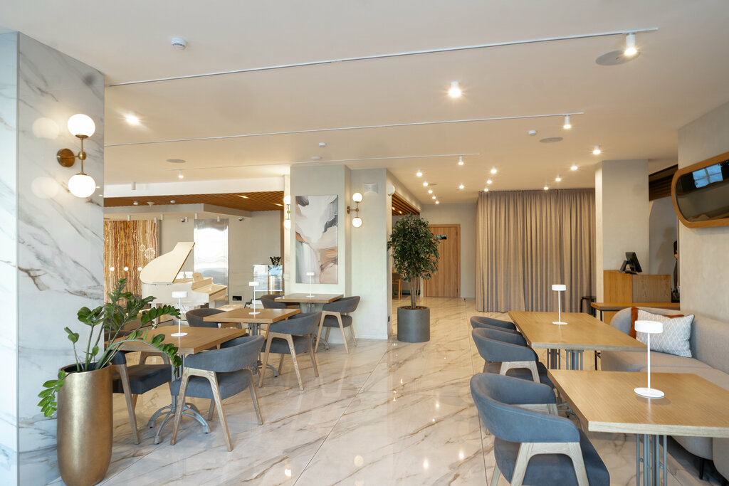 Aura City Hotel