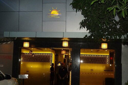 Sunshine Backpackers, Rezerwuj Hostel Khar Bombaj