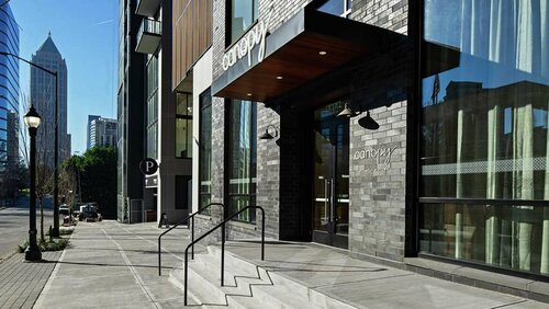 Canopy By Hilton Atlanta Midtown, Забронировать Отель Отели Атланта с парковкой, рядом с Центр искусств Вудраффа, Парковка