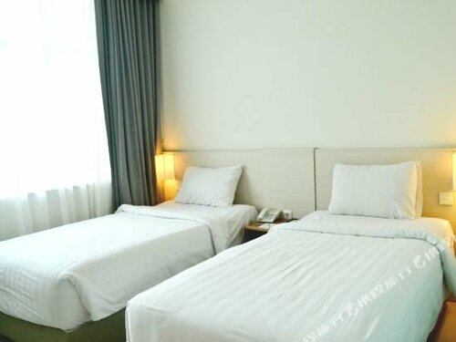 Fovere Bandara Semarang, Prenota Hotel Semarang Central Java