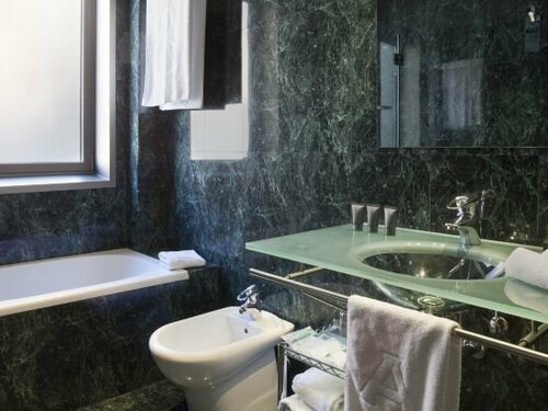 AC Hotel Los Vascos by Marriott, จอง โรงแรม Moncloa-Aravaca มาดริด