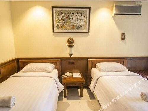 Duta Garden Hotel, Buchen Sie Hotel Mergangsan 