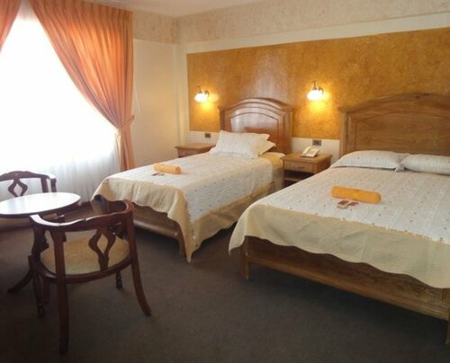 HOTEL MAISON FIORI Plaza Colon, Забронировать Отель Недорогие отели Кочабамбы, рядом с Santa Teresa Monastery, недорого