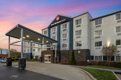 Fairfield Inn & Suites Nashville Airport, Book Hotel 3-stjernede hoteller i Tennessee, 3*