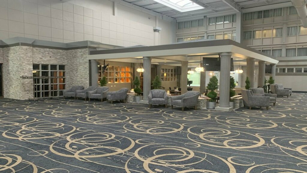 Holiday Inn & Suites Chicago North Shore Skokie