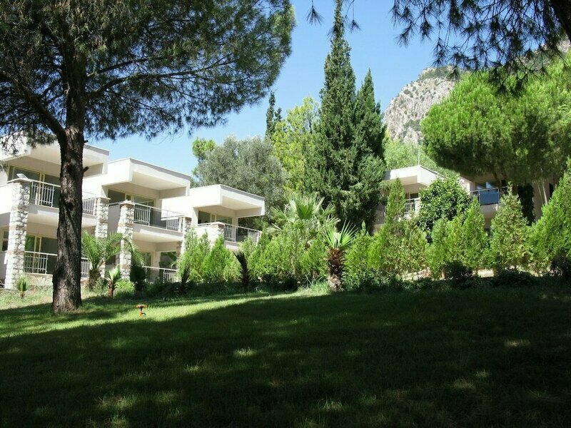 Pine Beach Boutique Hotel