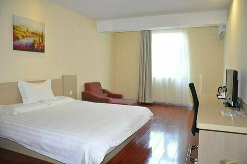 Hanting Express Huzhou Anji Shengli East Road Branch, Varaa Hotelli Anji Zhejiang
