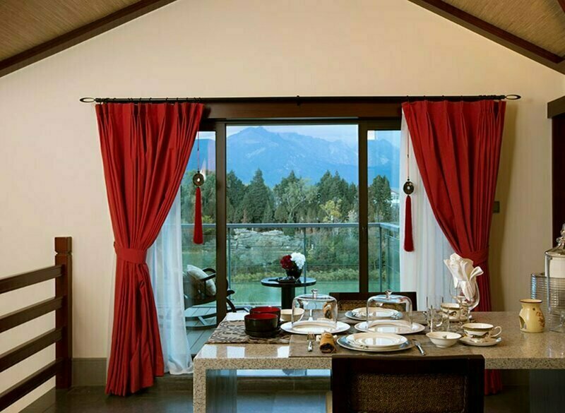 Lijiang Jinmao Wutong Boutique Hotel