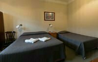 Kirk On Harris Hotel, Забронировать Отель Сидней Sydney Region, рядом с James Watkinson Reserve
