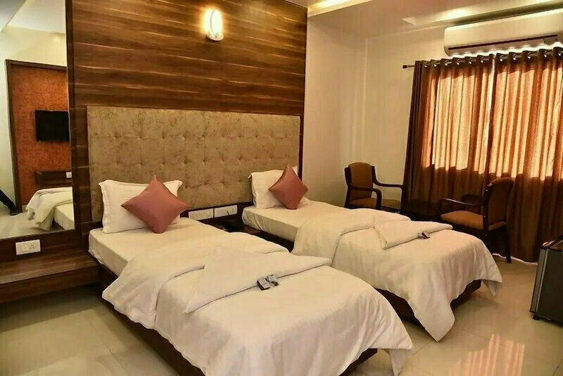 Jk Rooms 134 Near Gidc, ABC Circle