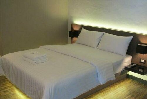 Leevana Hotel Hat Yai, Забронировать Отель Отели Хатъяй 3 звезды, рядом с Торговый центр Hat Yai Plaza, 3*