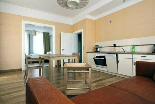 Recknitztal-Hotel Marlow, Забронировать Отель Марлоу 