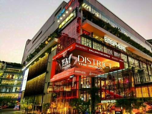 Lucky Hotel Bangkok, Забронировать Отель Отели Бангкока с парковкой, рядом с Улица Сой Ковбой, Парковка