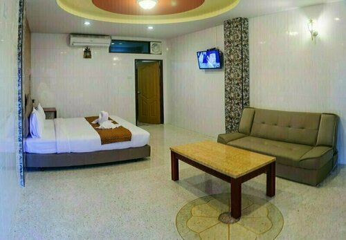 Sunflora Resort Chumphon