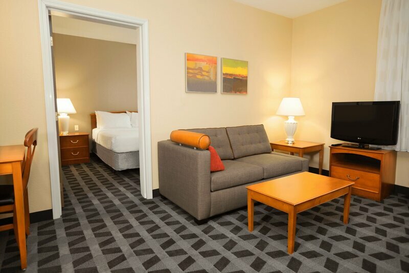 TownePlace Suites by Marriott Chicago Lombard
