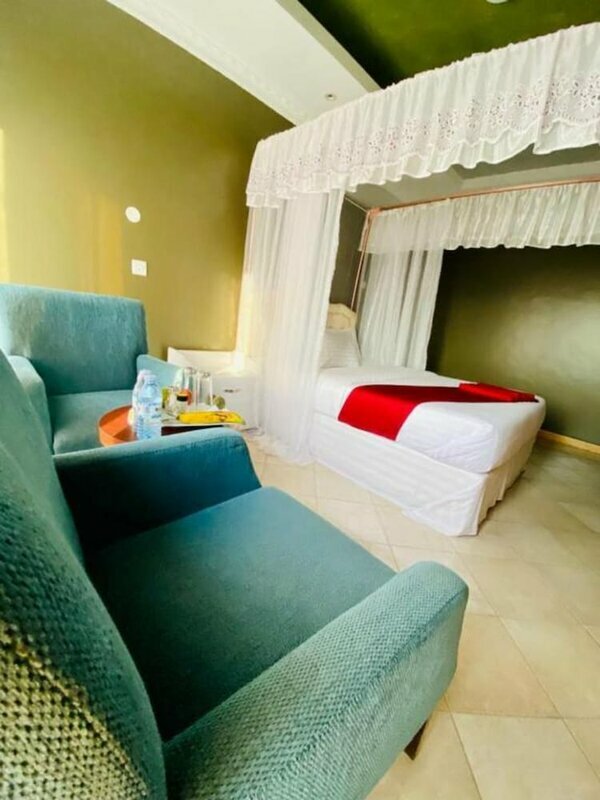 Lishi Resort Hotel