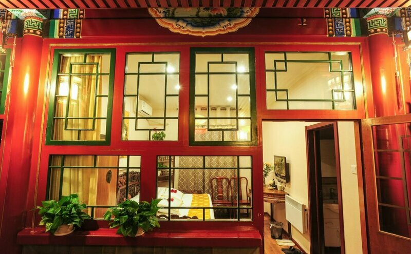 Ming Courtyard