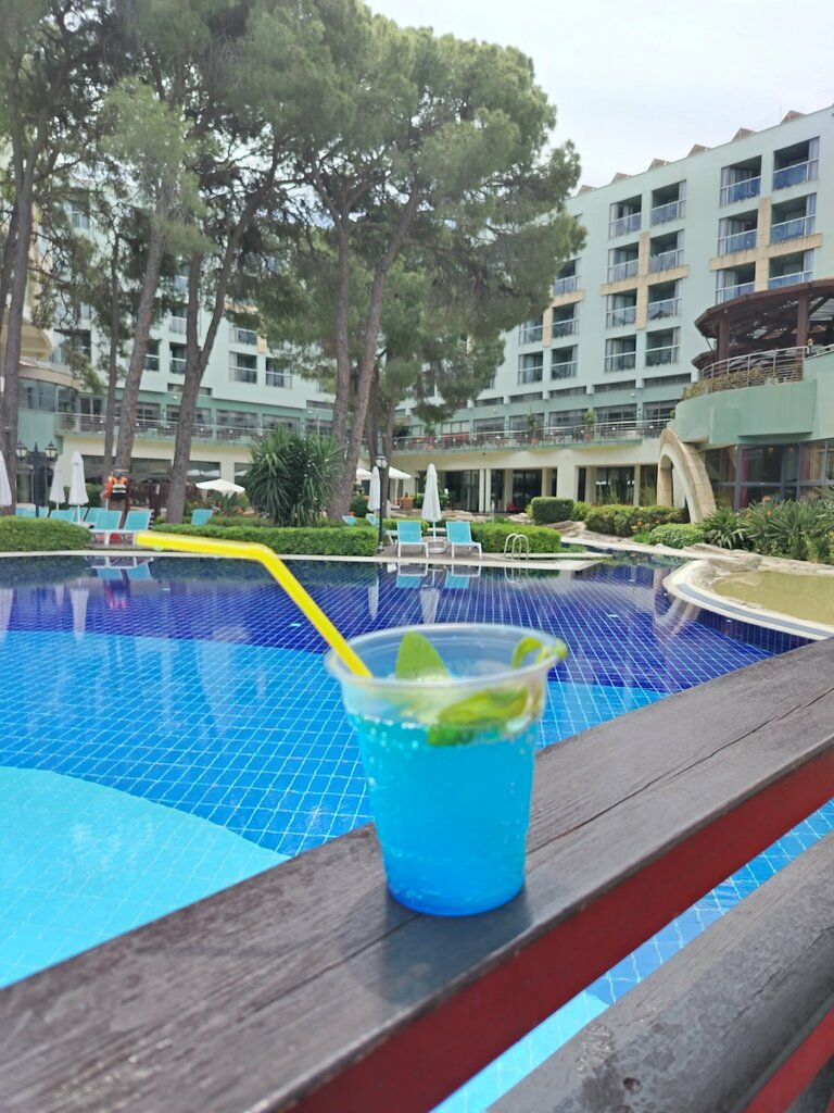 Limak Atlantis Deluxe Hotel & Resort