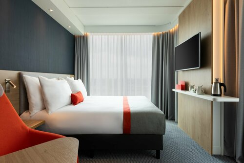 Holiday Inn Express - Almere by IHG, Забронировать Отель Алмере Флеволанд