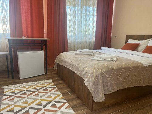 Gostevoy Dvorik Mini hotel, Prenota Locanda Astrachan' Astrakhan Region