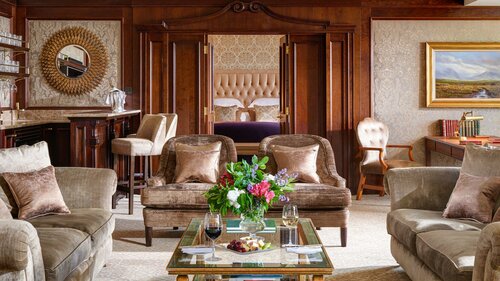 Four Seasons Hotel Dublin, Boek Hotel Hotels in Dublin County met zwembad, Zwembad