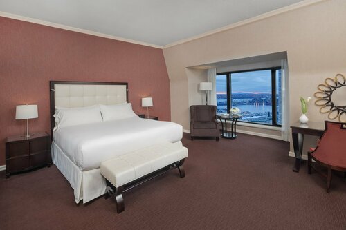 InterContinental Montreal by IHG, Забронировать Отель Монреаль провинция Квебек, рядом с St. Patrick's Basilica