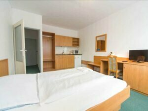 Hotel Arnošt