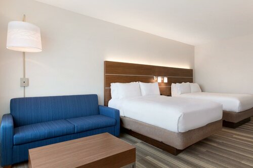 Holiday Inn Express & Suites Cincinnati Ne Red Bank Road, Prenota Hotel Hotel a Ohio con parcheggio, Parcheggio